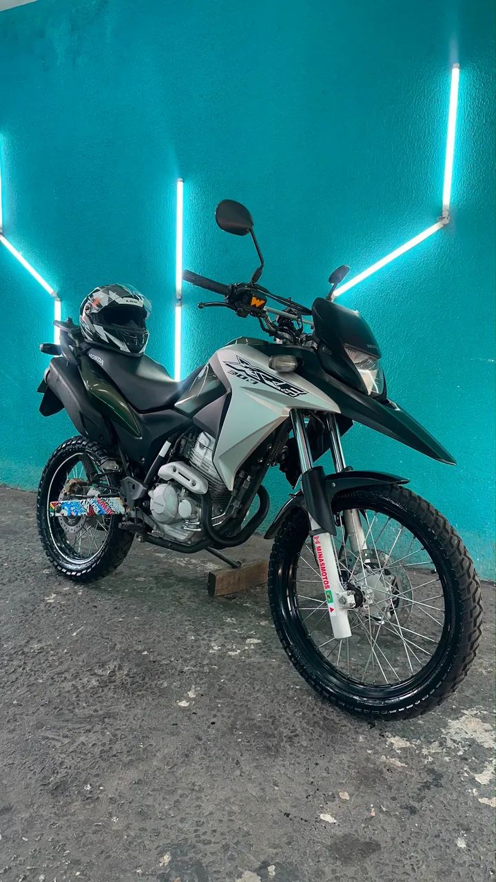 XRE 300 2018 