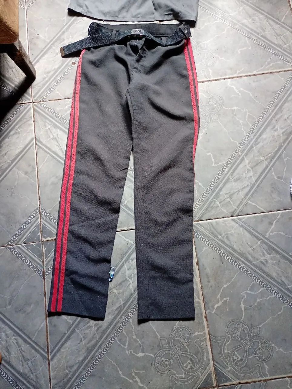roupa colégio militar  - Foto 2