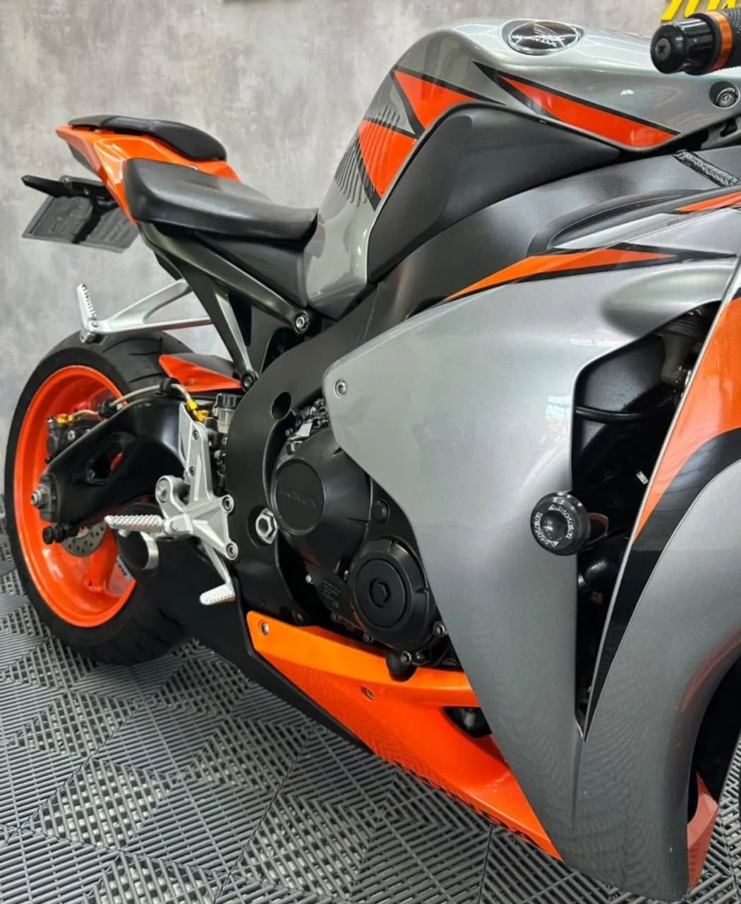 CBR 1000 RR Fireblade 50.000KM - Foto 4