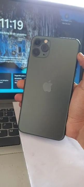 Vendi iPhone 11 pro Max seminovo