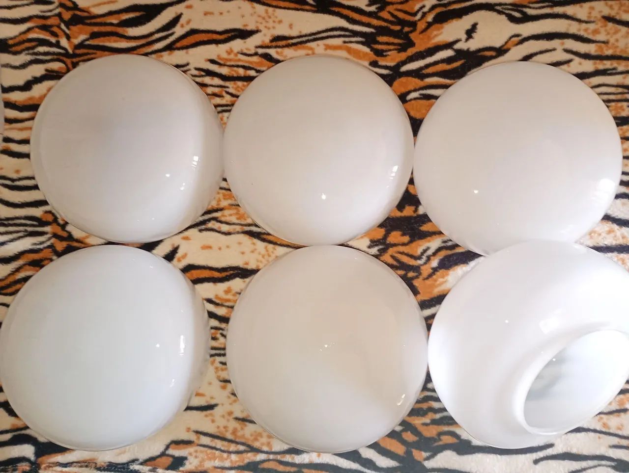 Cúpulas de lâmpadas antigas. - Foto 3