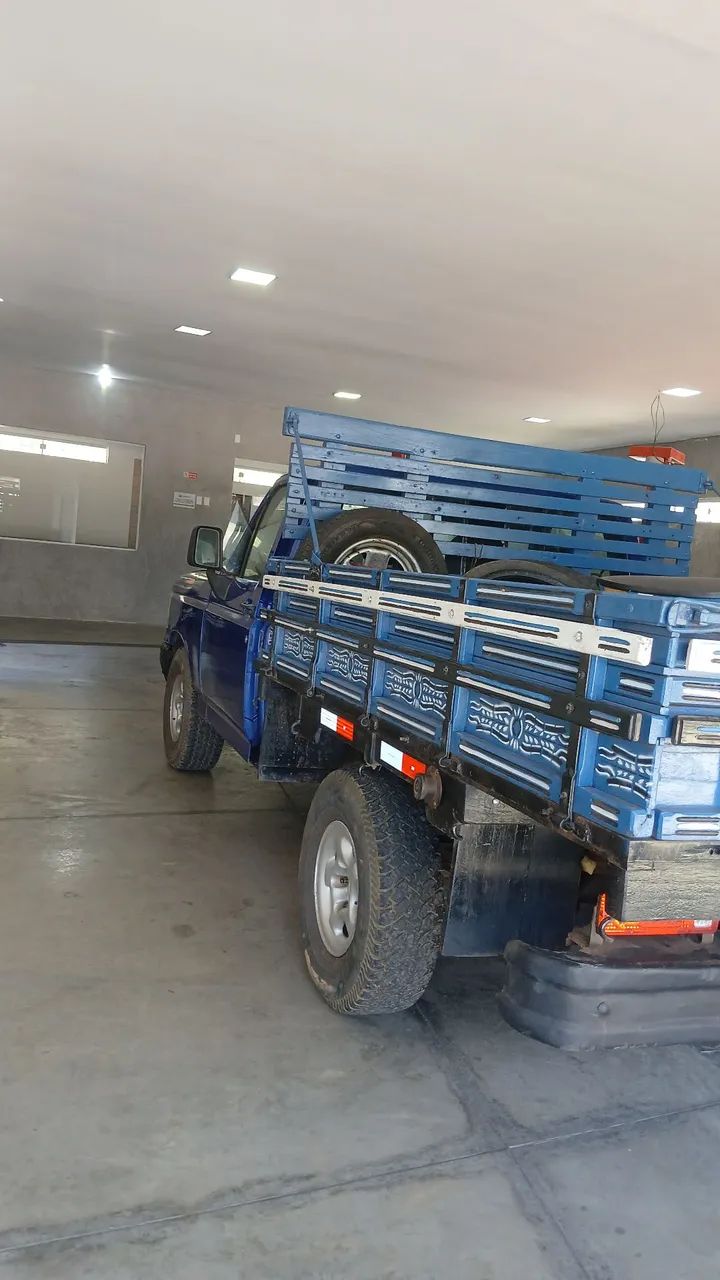 Ford F-1000 Super Diesel CE 3.9 1993