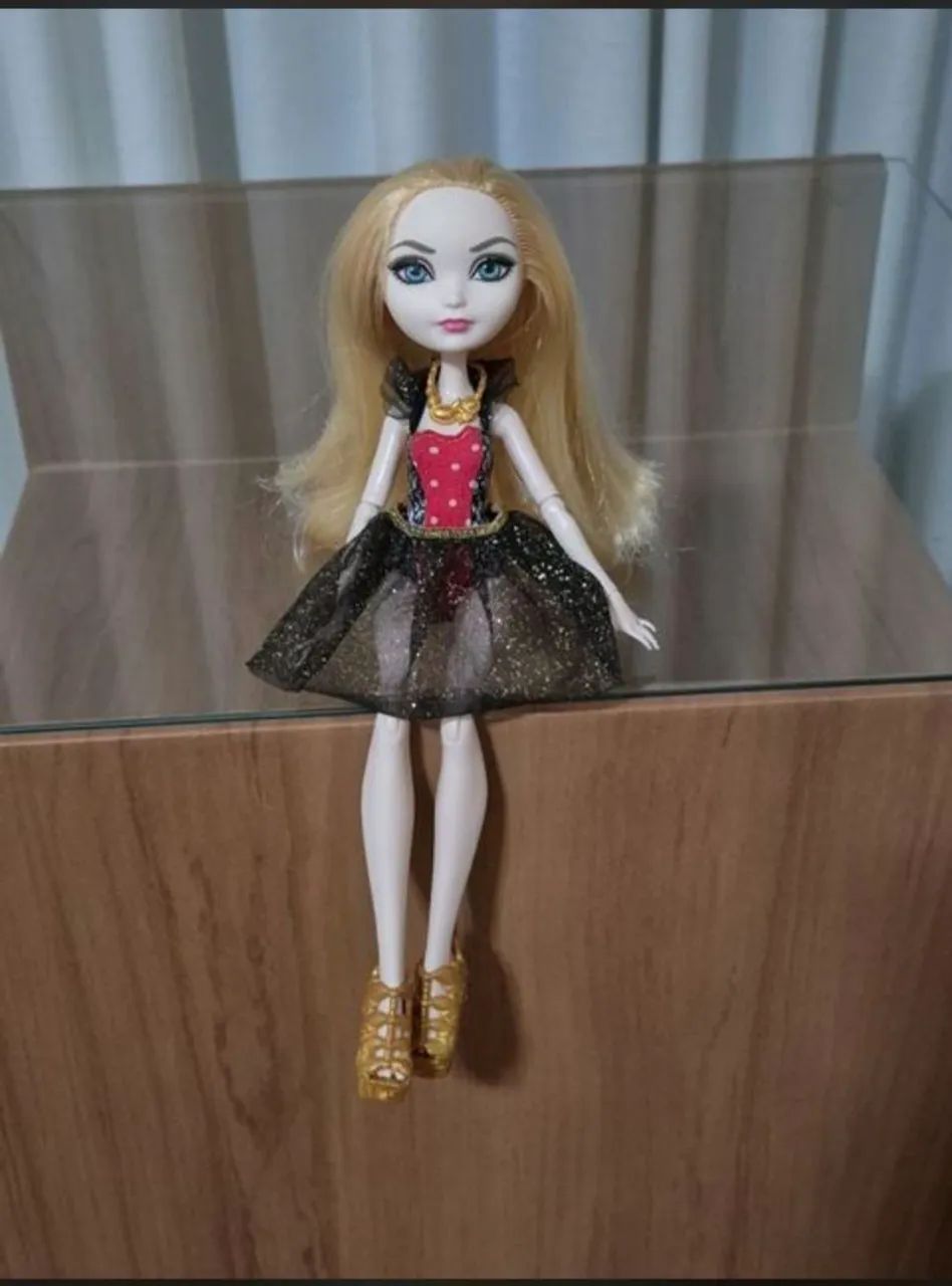 Boneca Ever After High Apple White Mirror Beach - Foto 2