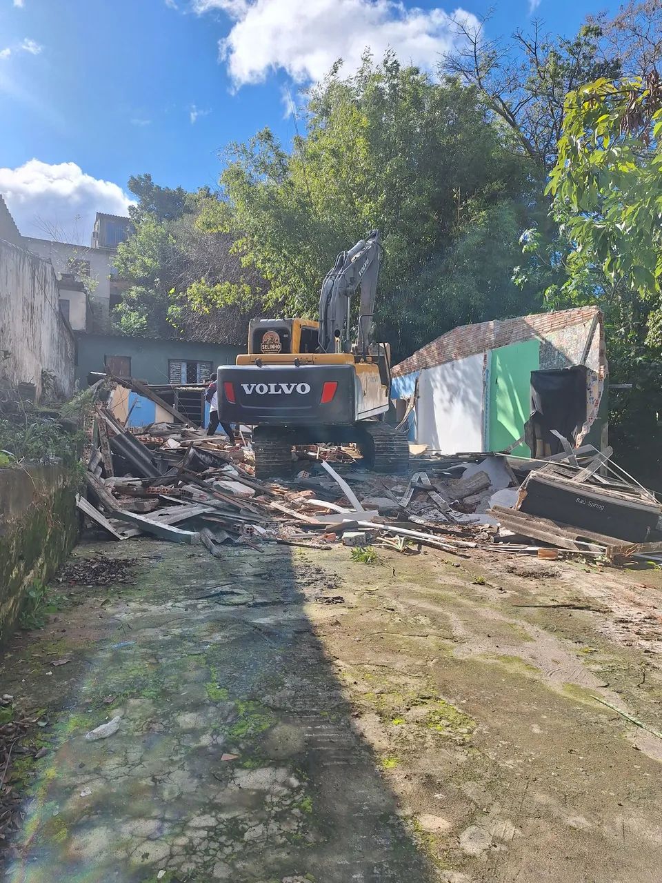 Demolição  - Foto 2