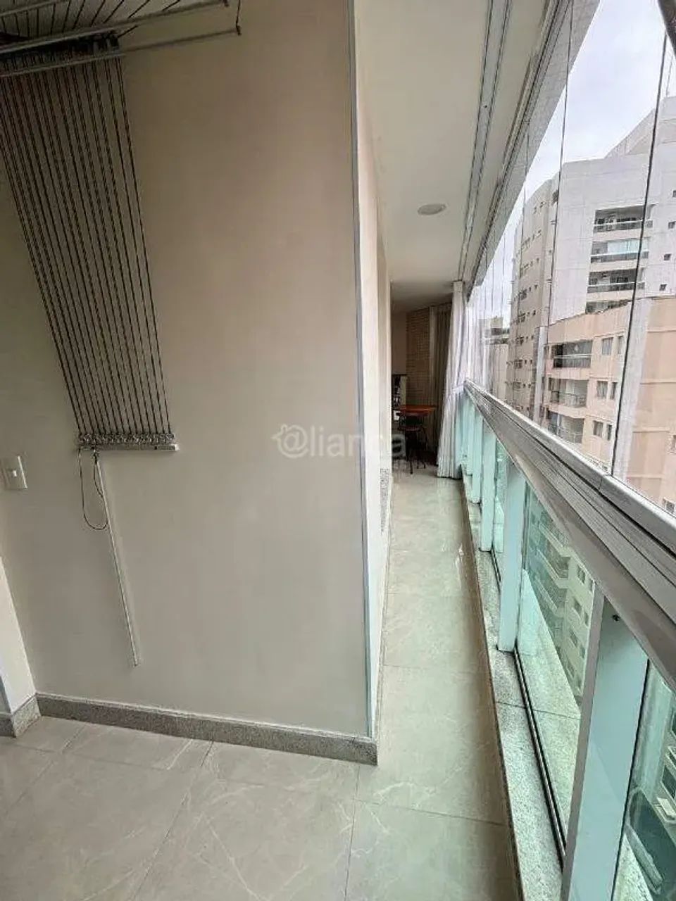 EXCELENTE 2 QUARTOS, MOBILIADO, PRAIA DE ITAPUÃ, VILA VELHA. - Foto 3
