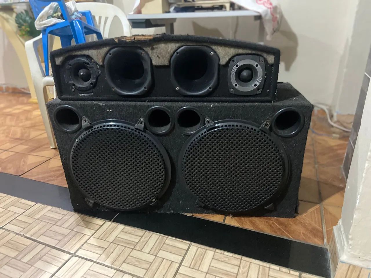 VENDO CAIXA DE SOM 