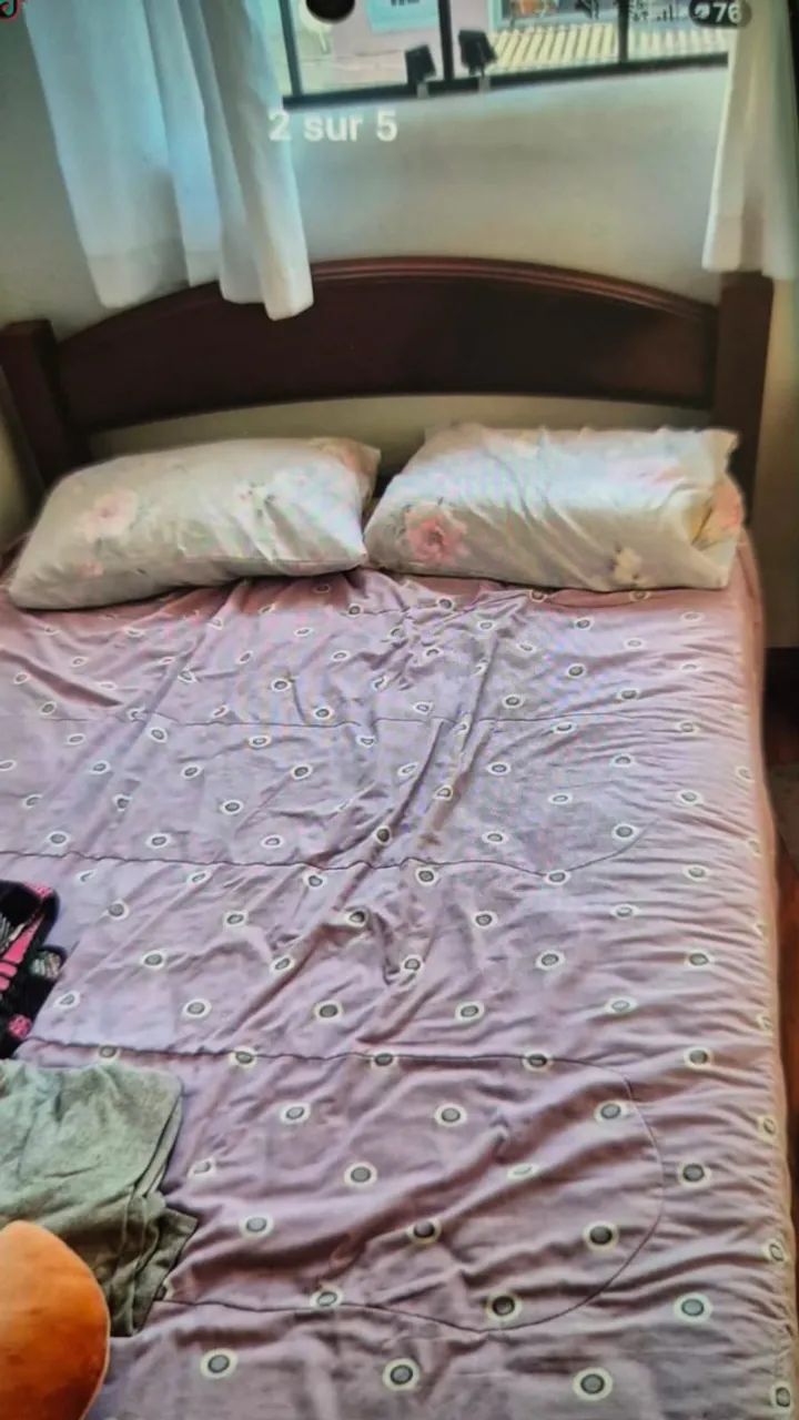 Cama casal de mogno, com colchão  - Foto 5