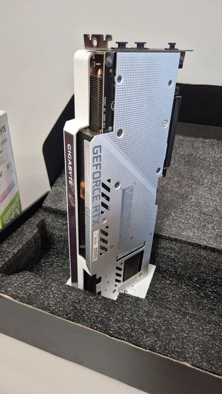 RTX 3080 10GB VISION GIGABYTE*** Leia - Foto 3