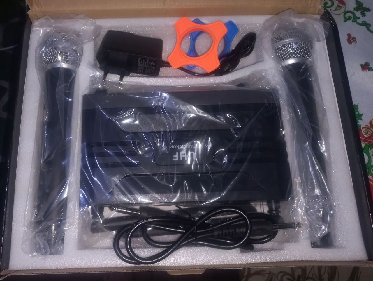 Wireless Microphone451035755416145920
