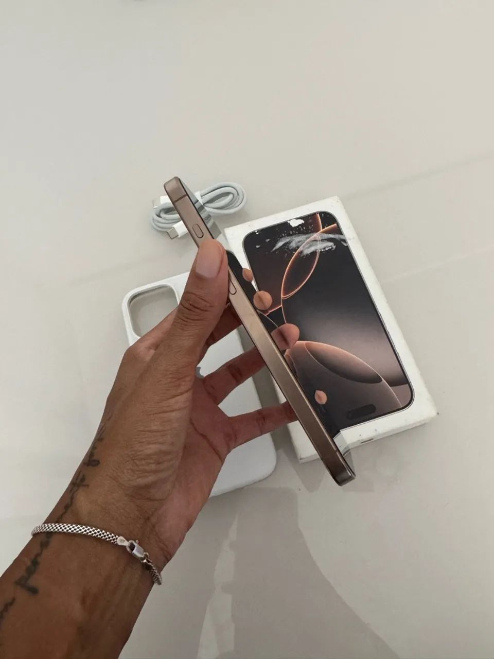 iPhone 16 pro Max - 256Gb  - Foto 4