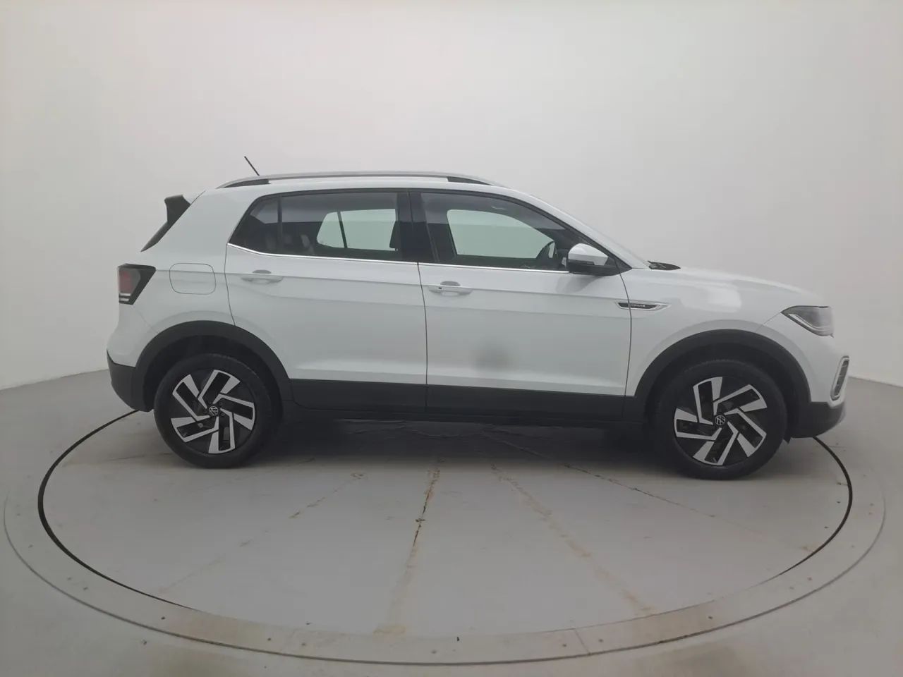 Volkswagen T-Cross Highline 1.4 TSI Flex 16V 5P AUT, foto 6 de 18