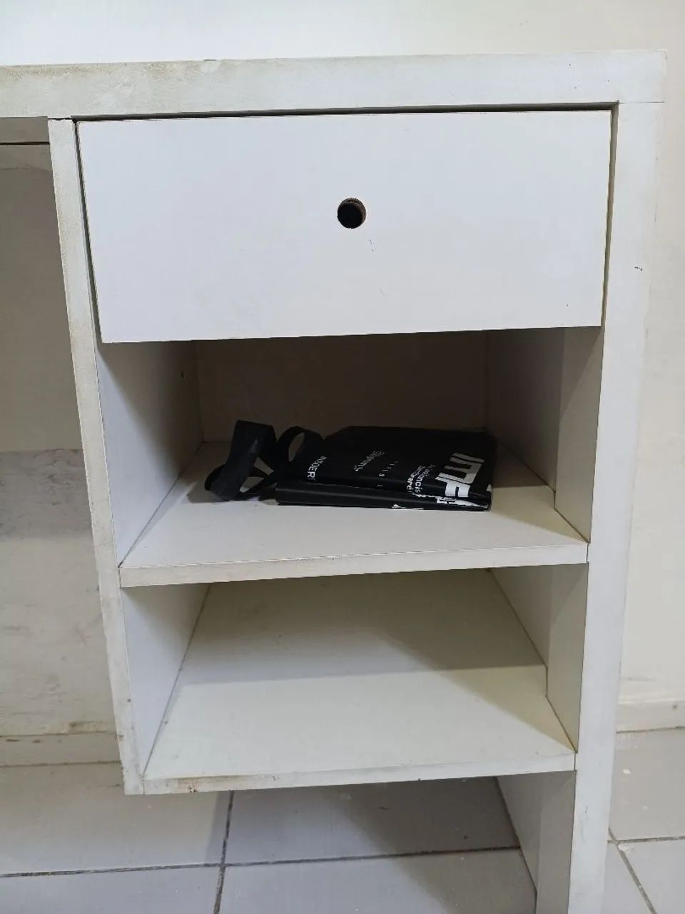 Mesa de escrivaninha 