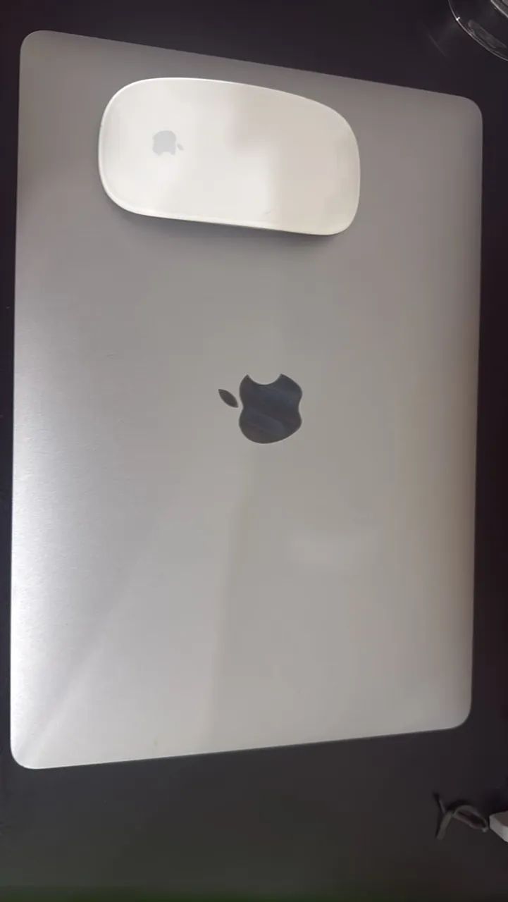 MacBook 2019 