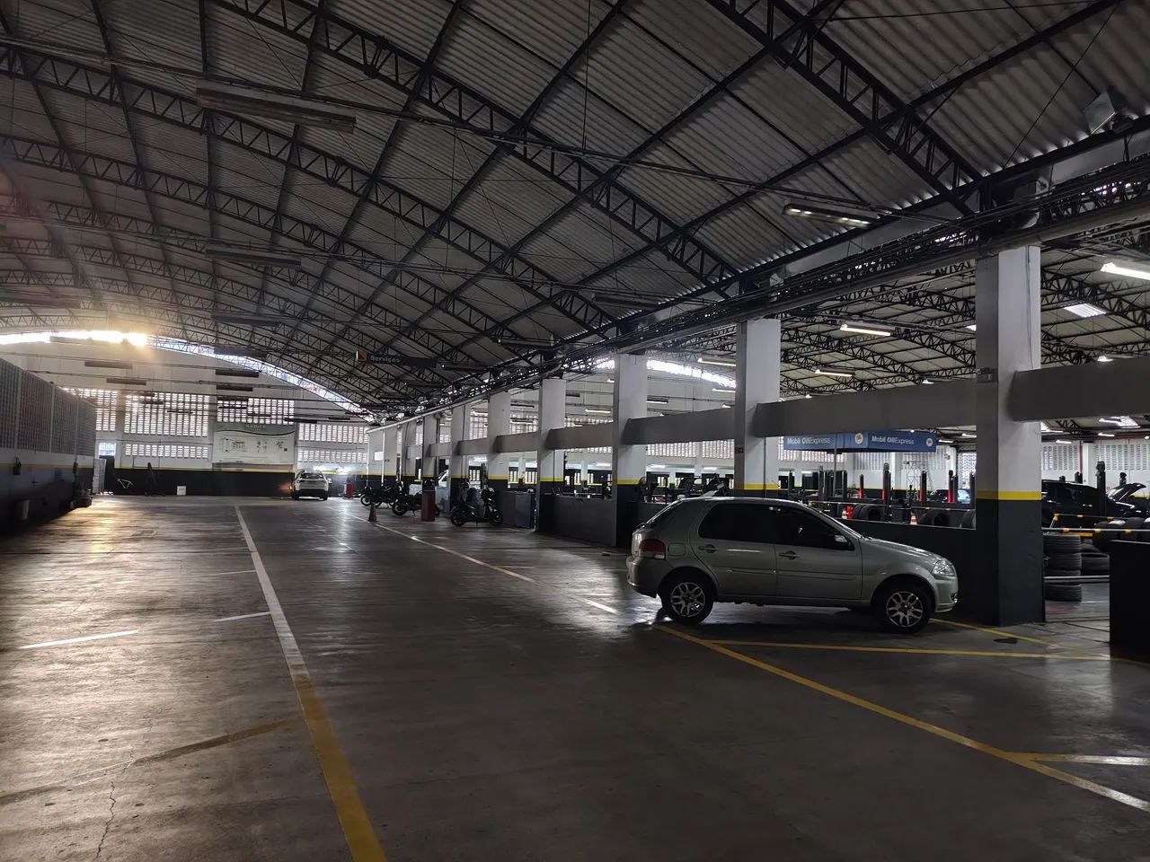 ALUGO UNICO GALPÃO 3400m2 na. Av. Barão de Studart  - Foto 3