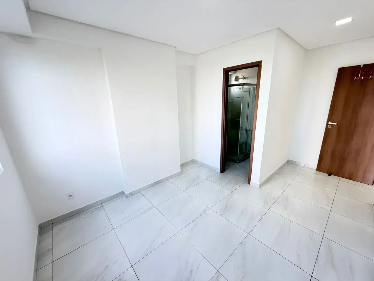 Boa localização e área de lazer - Foto 5
