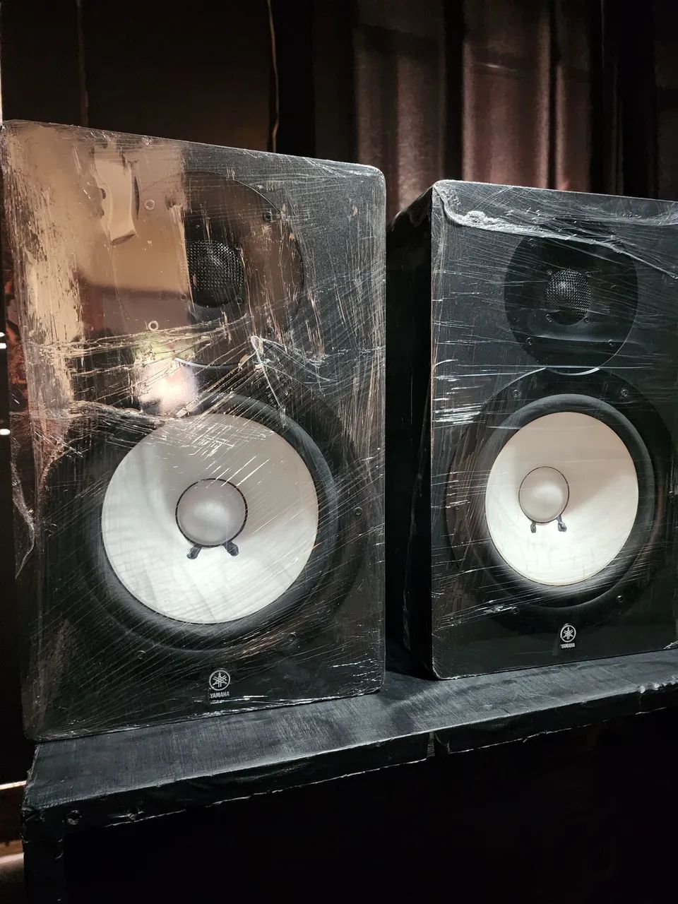 Monitores de Áudio Yamaha HS80 - Foto 2