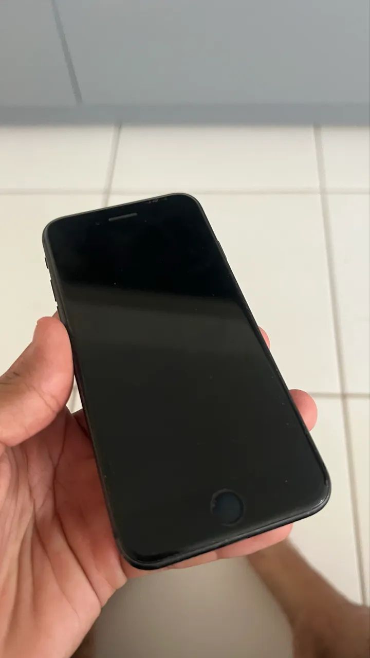 iPhone 8 com defeito 