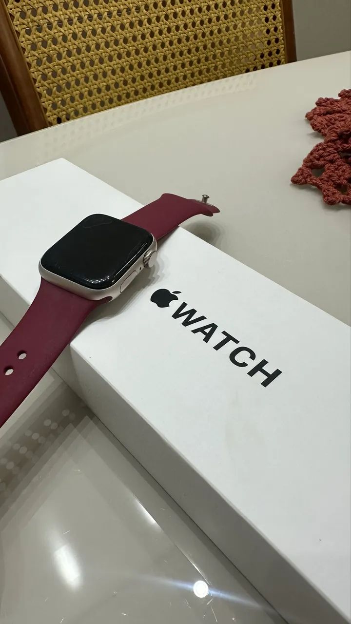 APPLE WATCH SE 2ª geração STARLIGHT  - Foto 2
