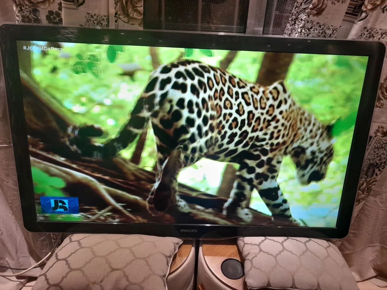 Tv LCD Philips 46 polegadas não é smart 