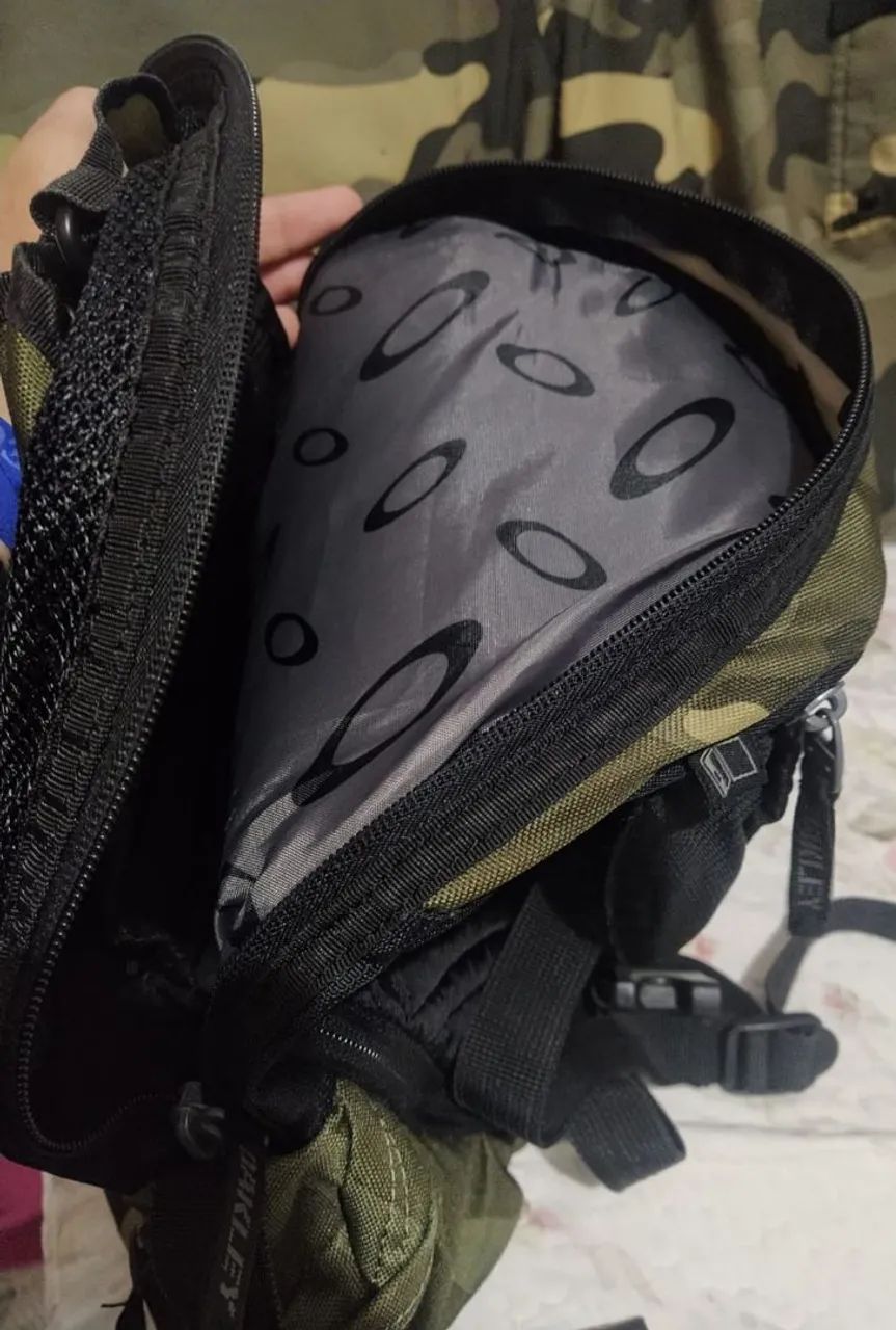 Mochila Oakley Raridade  - Foto 4