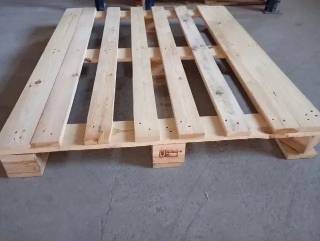 Paletes de madeira - Foto 3