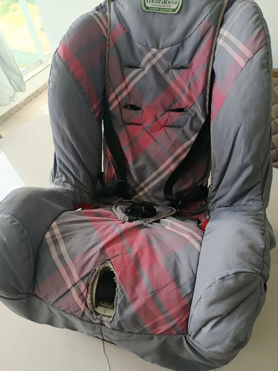 Cadeirinha Carro Resistente em perfeito estado  - Foto 3