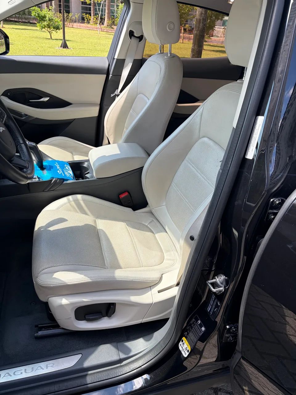 Jaguar E-Pace R-dynamic S 2.0 AWD 249cv Aut. 2020 - Foto 4