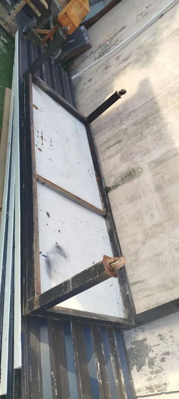 Mesa Auxiliar de Metal  - Foto 3