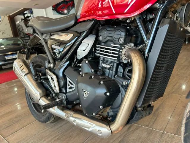 Triumph Speed 400 - Foto 2