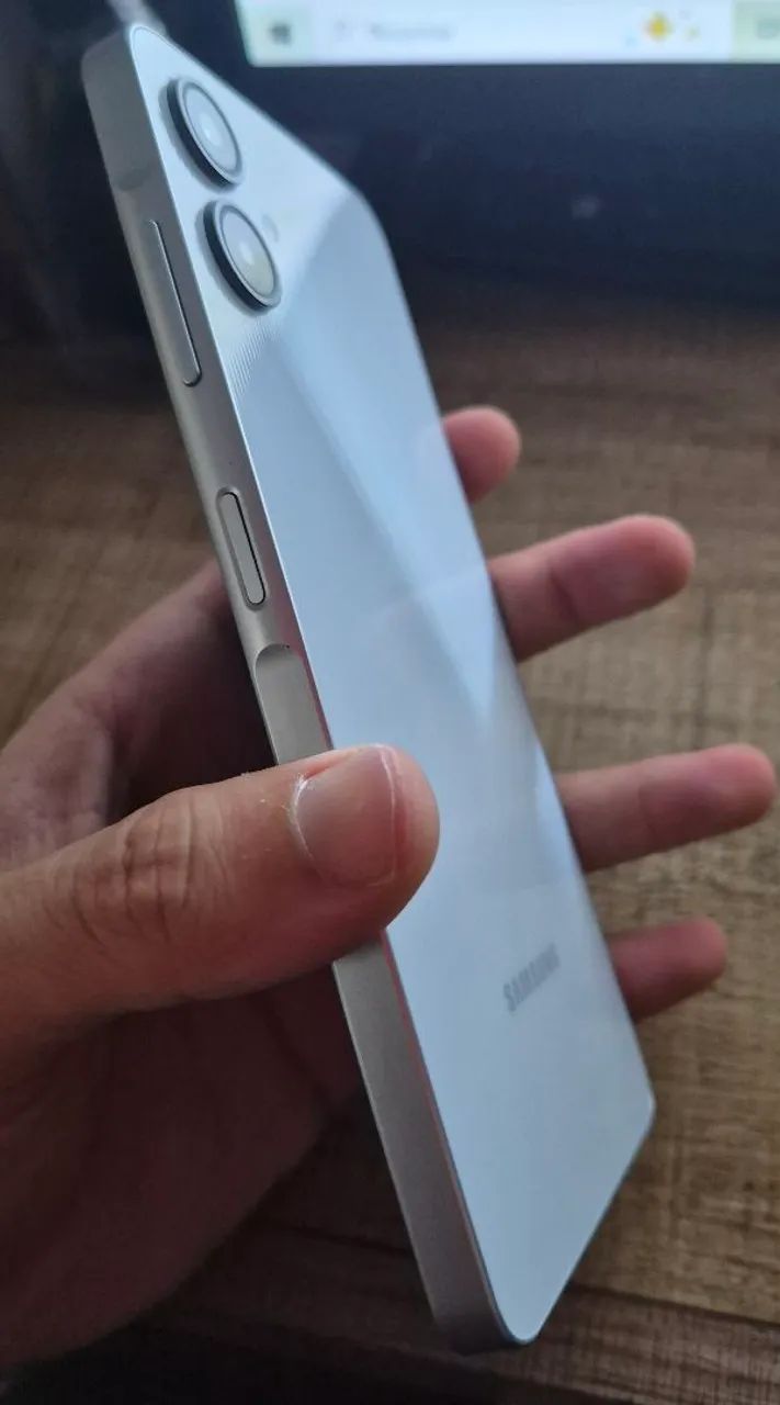 SAMSUNG GALAXY A 06 - Foto 5