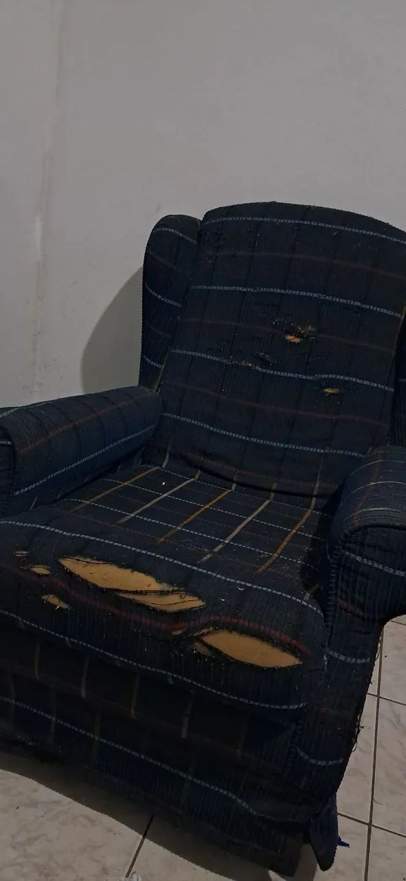 Poltrona antiga para reforma