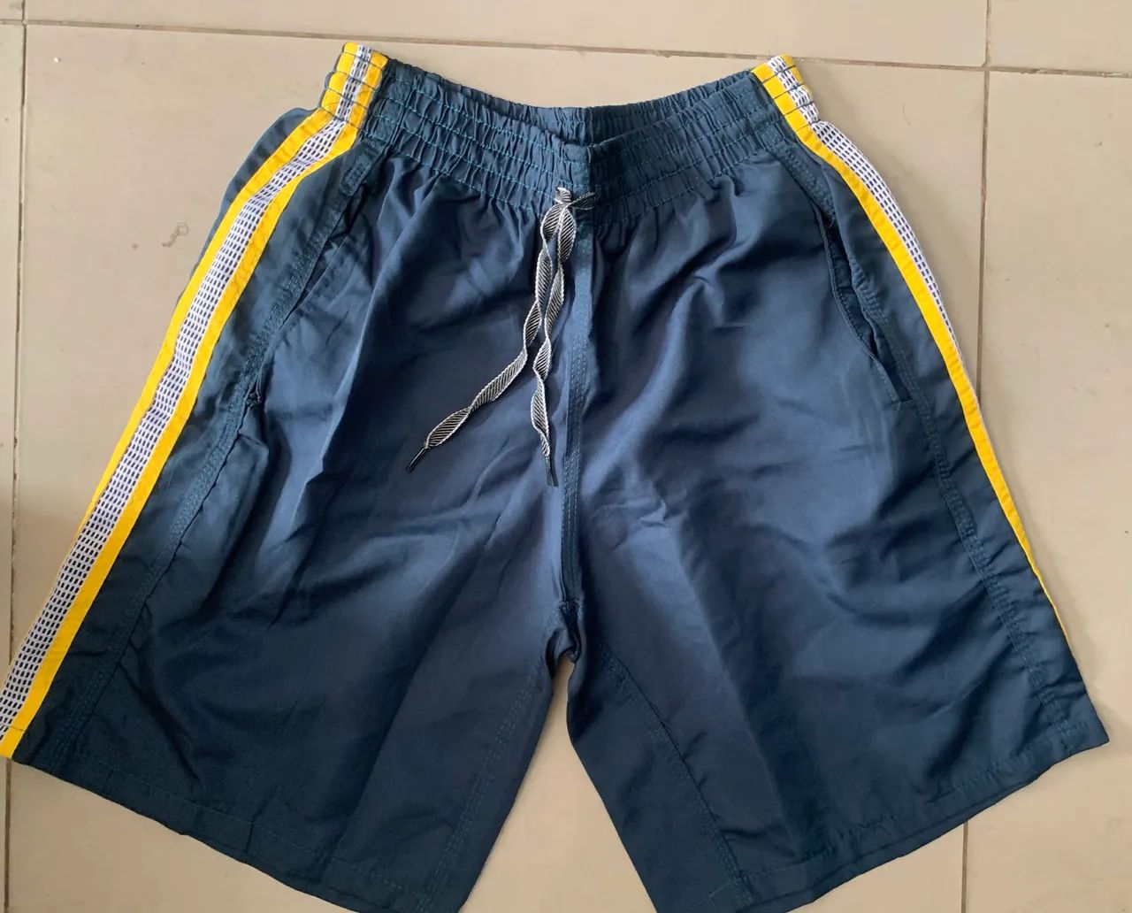 Short tactel masculino 