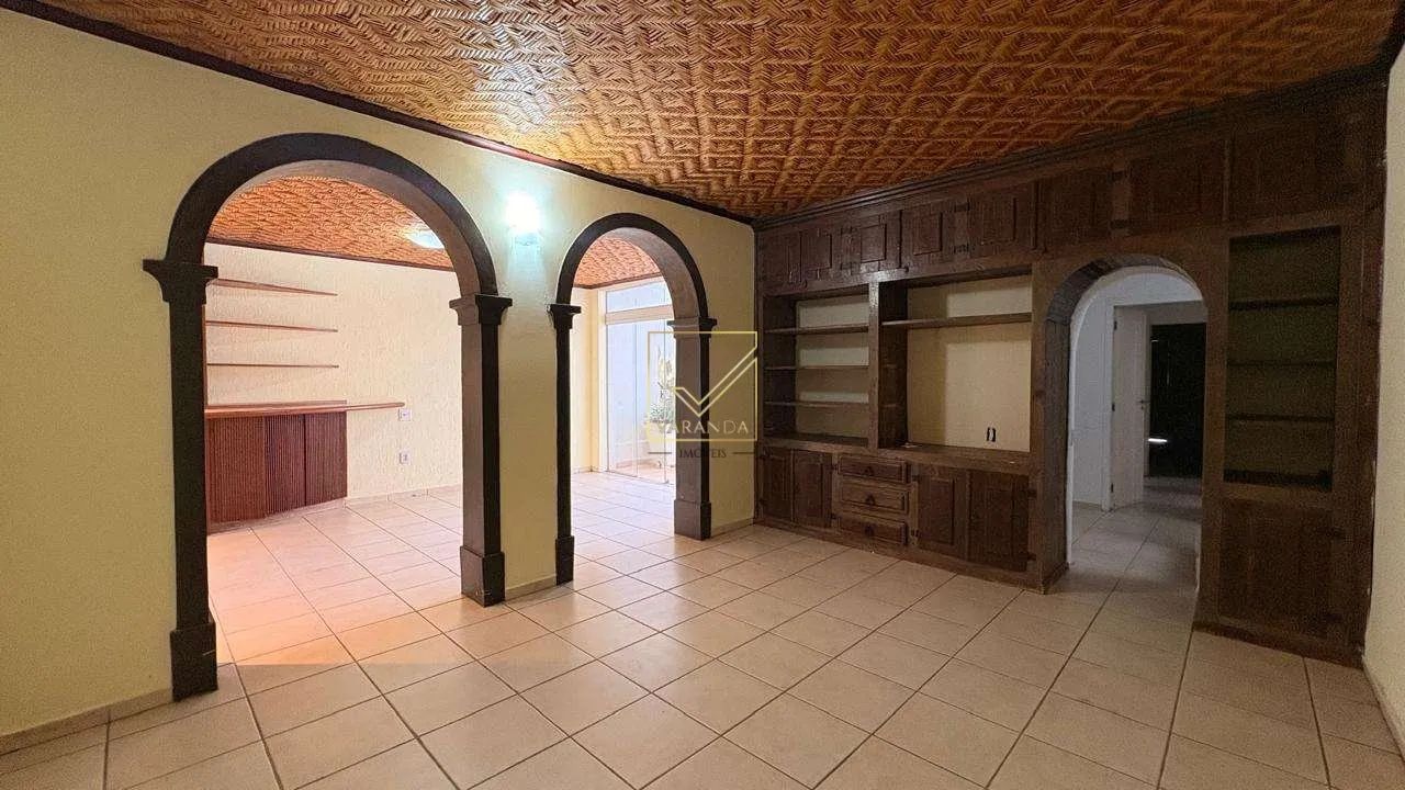 Casa, 4 quartos, 2 suites, 4 vagas - Foto 4