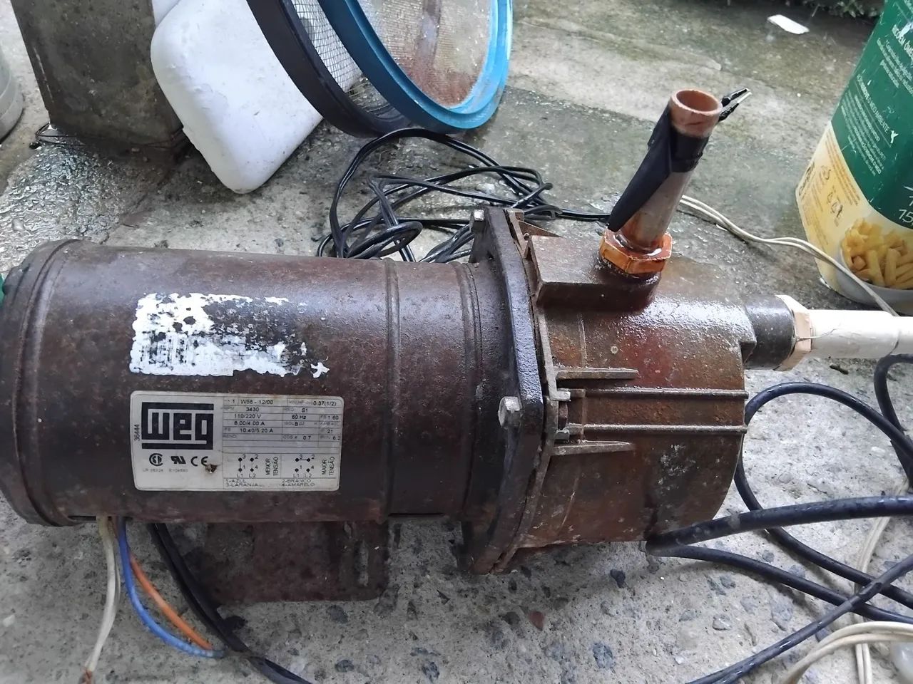 Bomba d'água centrífuga 1/5 cv bivolt 