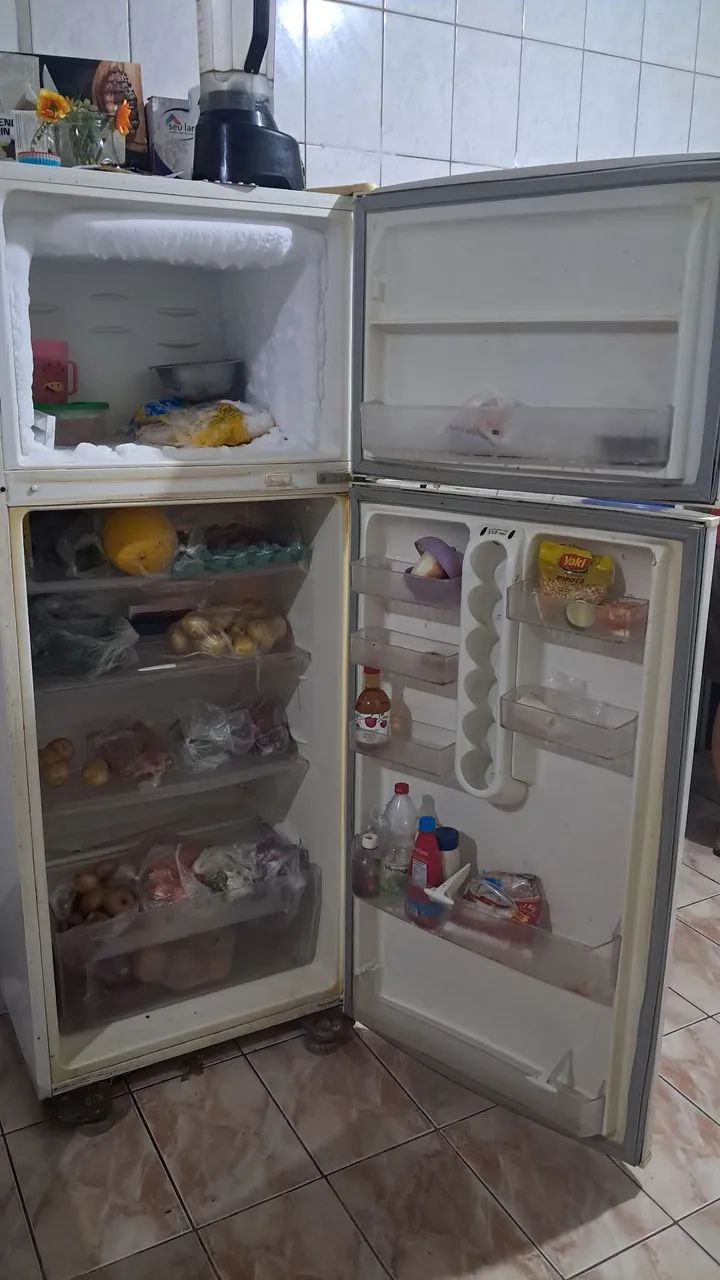 Vendo essa geladeira  - Foto 3