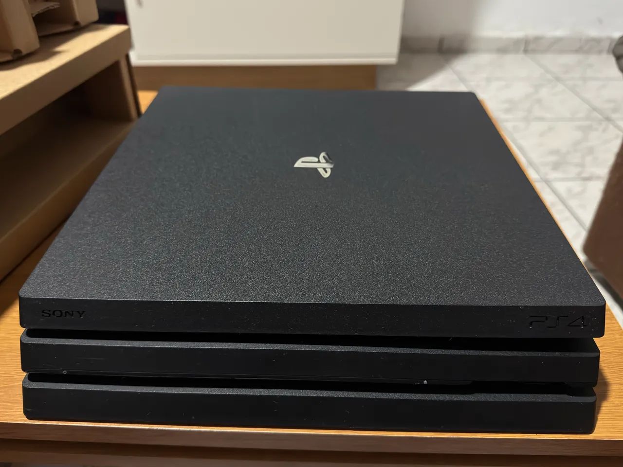 Vendo PS4 pro de 1 TB.  - Foto 4