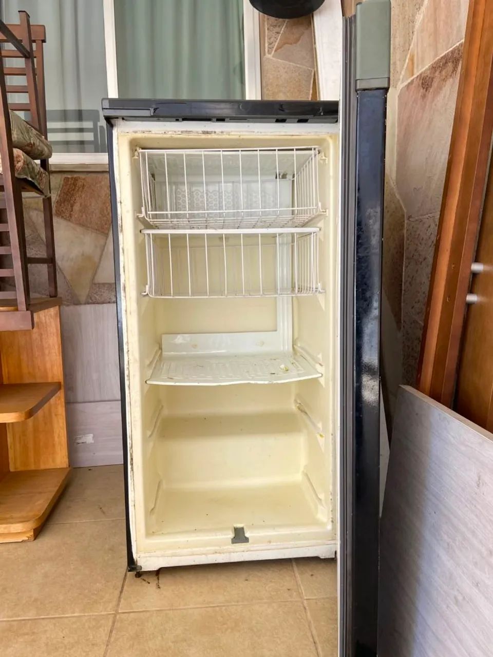 Freezer vertical-funcionando bem - Foto 3