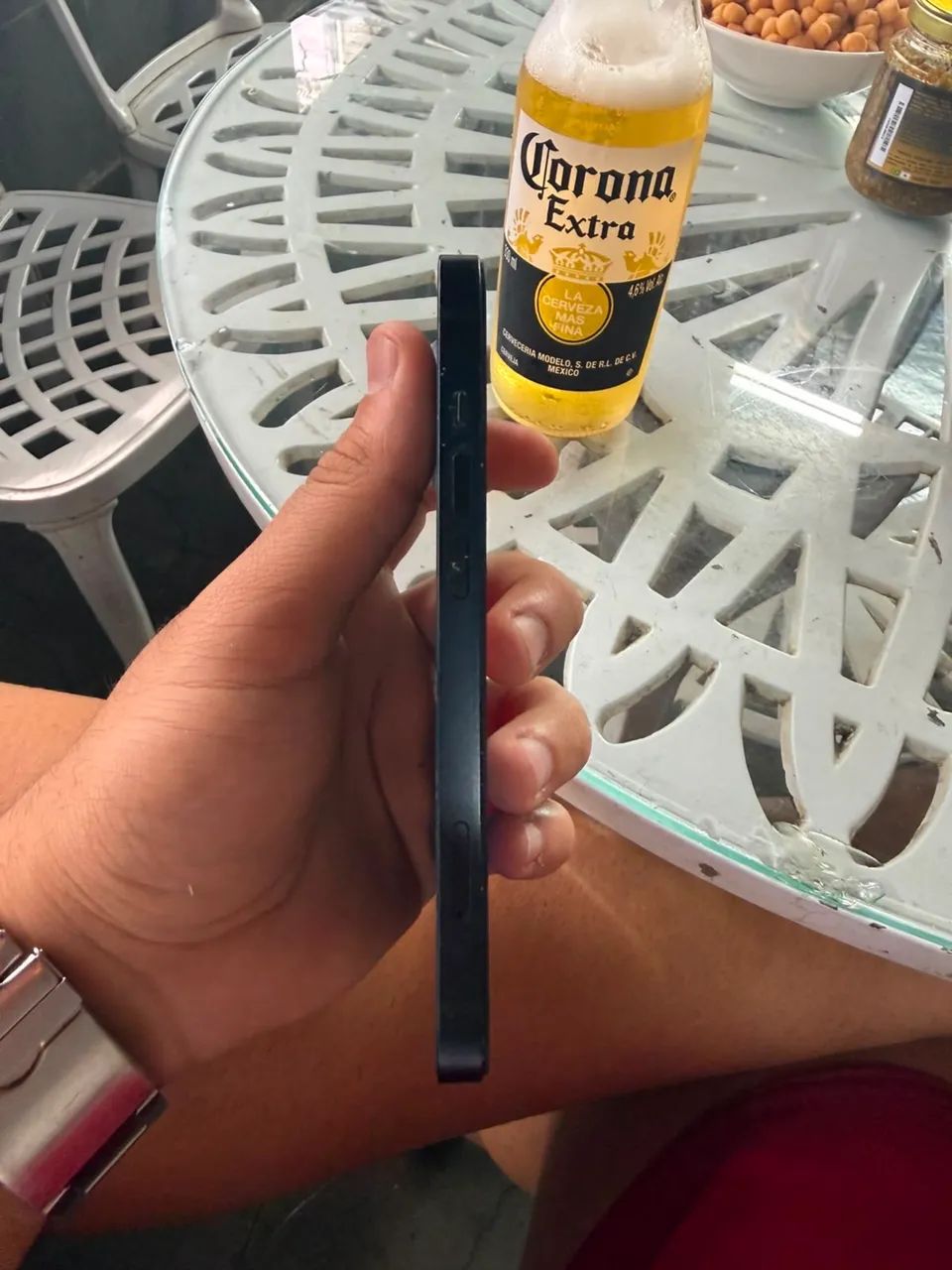 Iphone 13 azul  - Foto 4