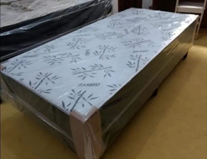 Frete grátis, camas box com colchão conjugado novas. - Foto 5