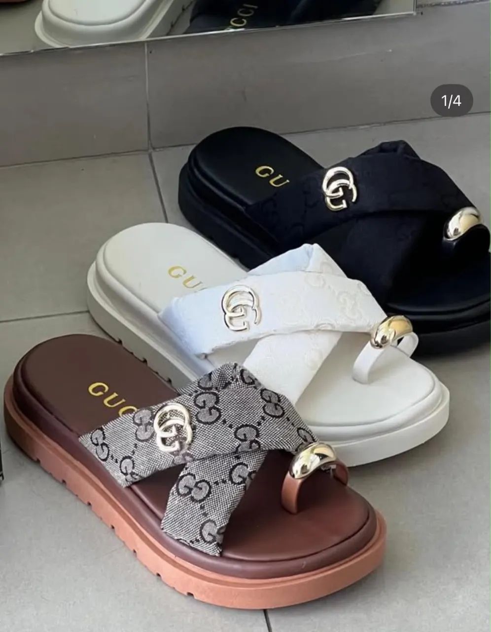 SANDÁLIA DA GUCCI E LOUIS VUITTON - Foto 2