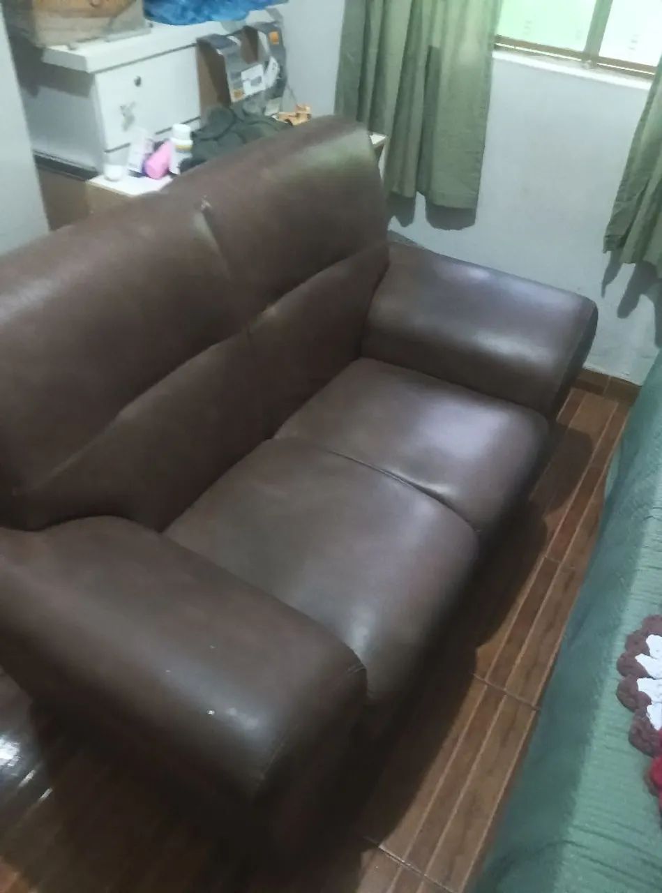 Venda de sofá com 2 lugares com encosto removível 