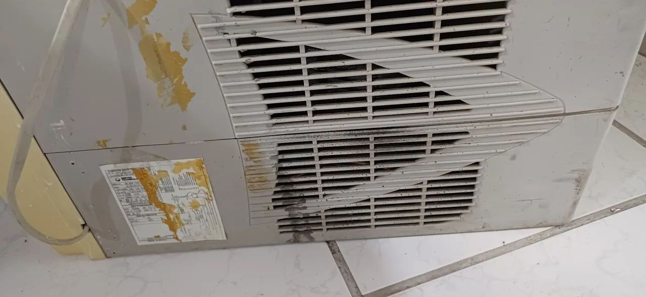 AR CONDICIONADO  USADO EM ÓTIMO ESTADO  - Foto 3