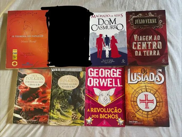 9 Livros a venda - Desapego