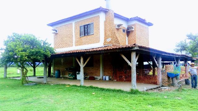 Fazenda 10 km da cidade Cuiaba - pedra 90