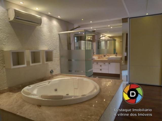 Linda de alto padrão com sala cinema privado e pertinho do centro. - Foto 18