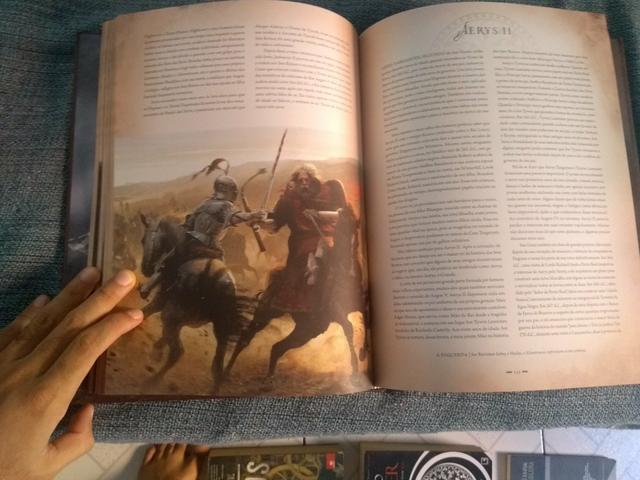 Livro edição especial Game of Thrones - Foto 3
