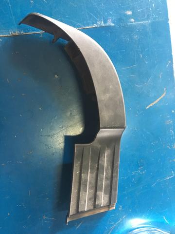 Moldura acabamento para-choque traseiro Hilux