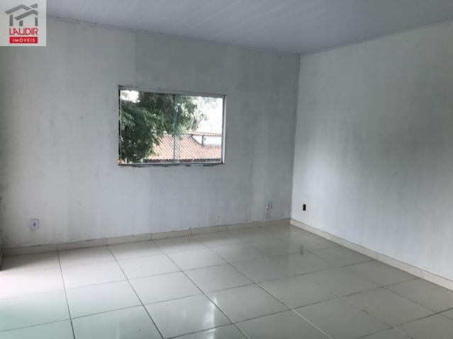 Casa no 1º pavimento com vaga de garagem, toda individualizada
