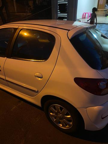 Peugeot 207 - Foto 5