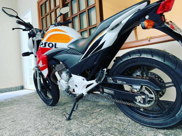 Honda Cb300 2014/14 R Edição Limitada Repsol - Foto 2